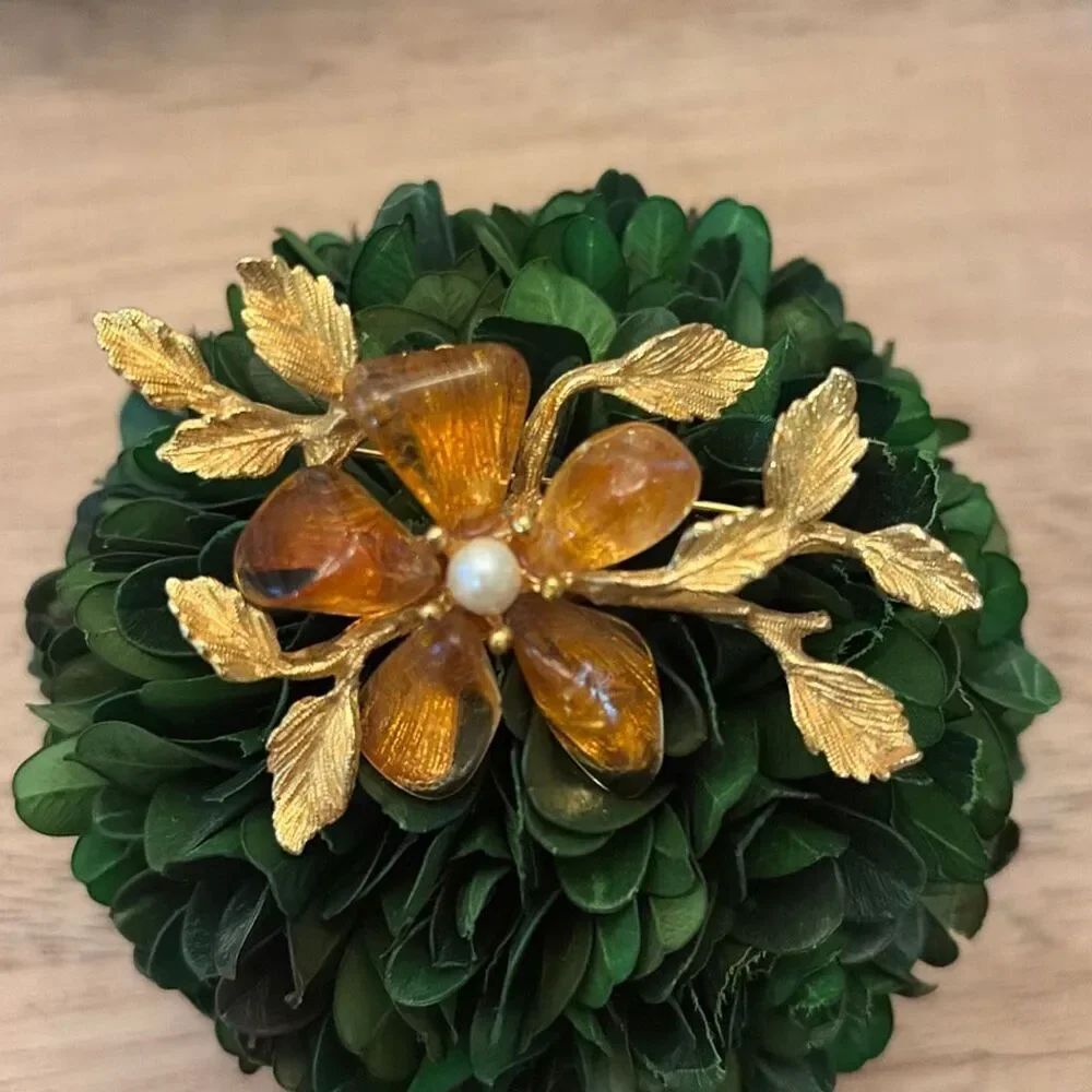 Vintage Swoboda gold, plated, citrine, cultured, pearl flower gold pin brooch